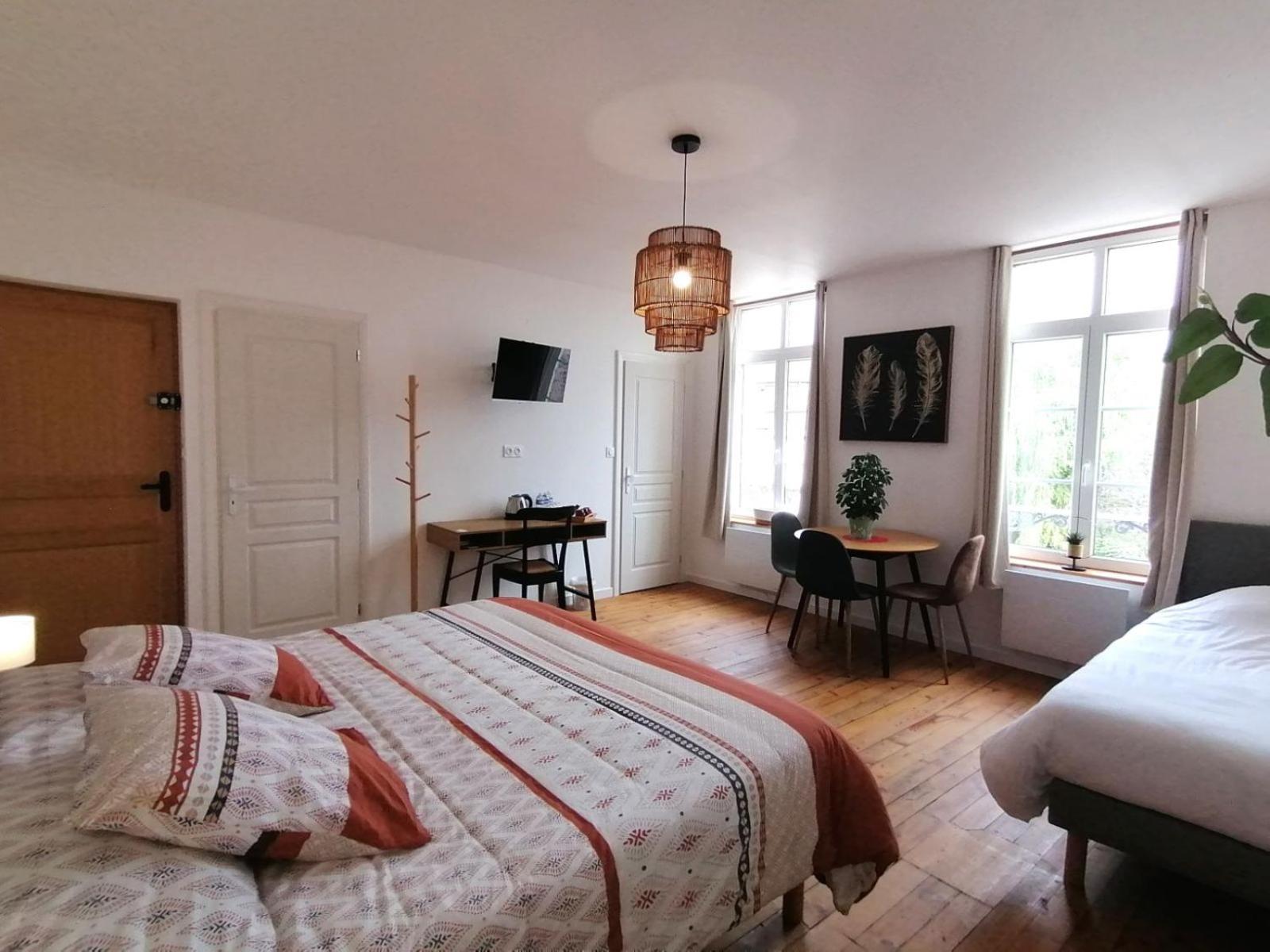 Le Relais Napoleon Panzió Avesnes-sur-Helpe Kültér fotó