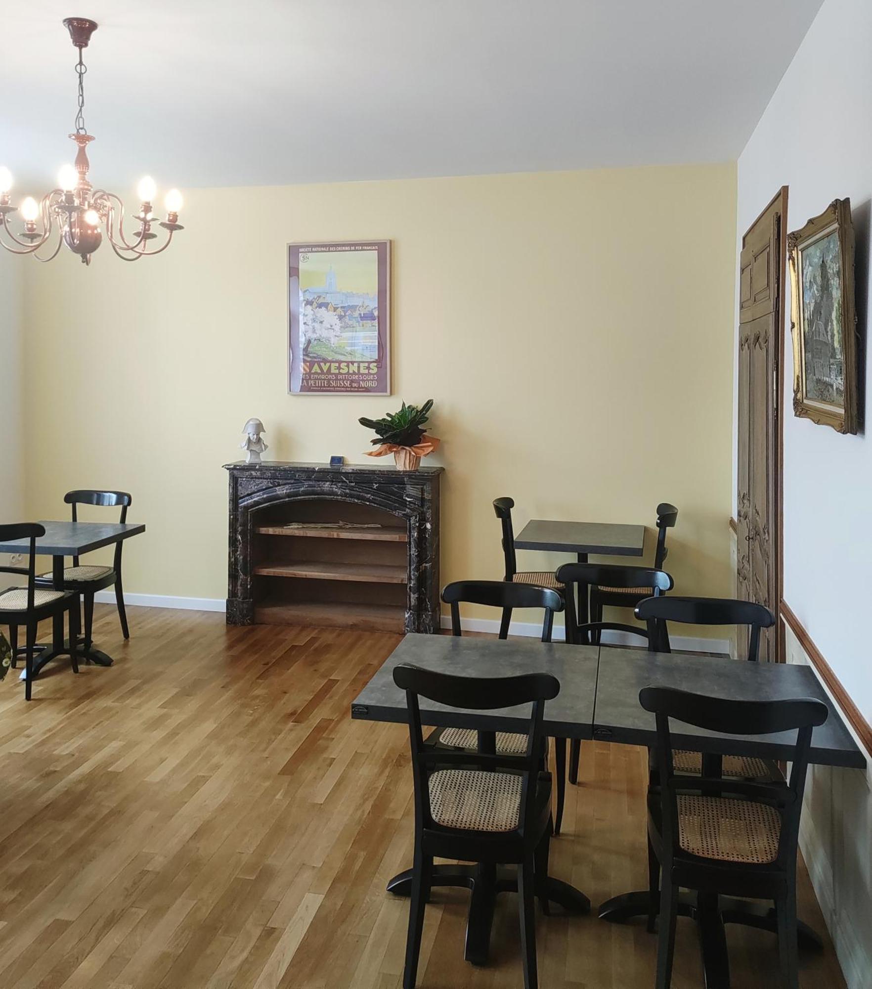 Le Relais Napoleon Panzió Avesnes-sur-Helpe Kültér fotó