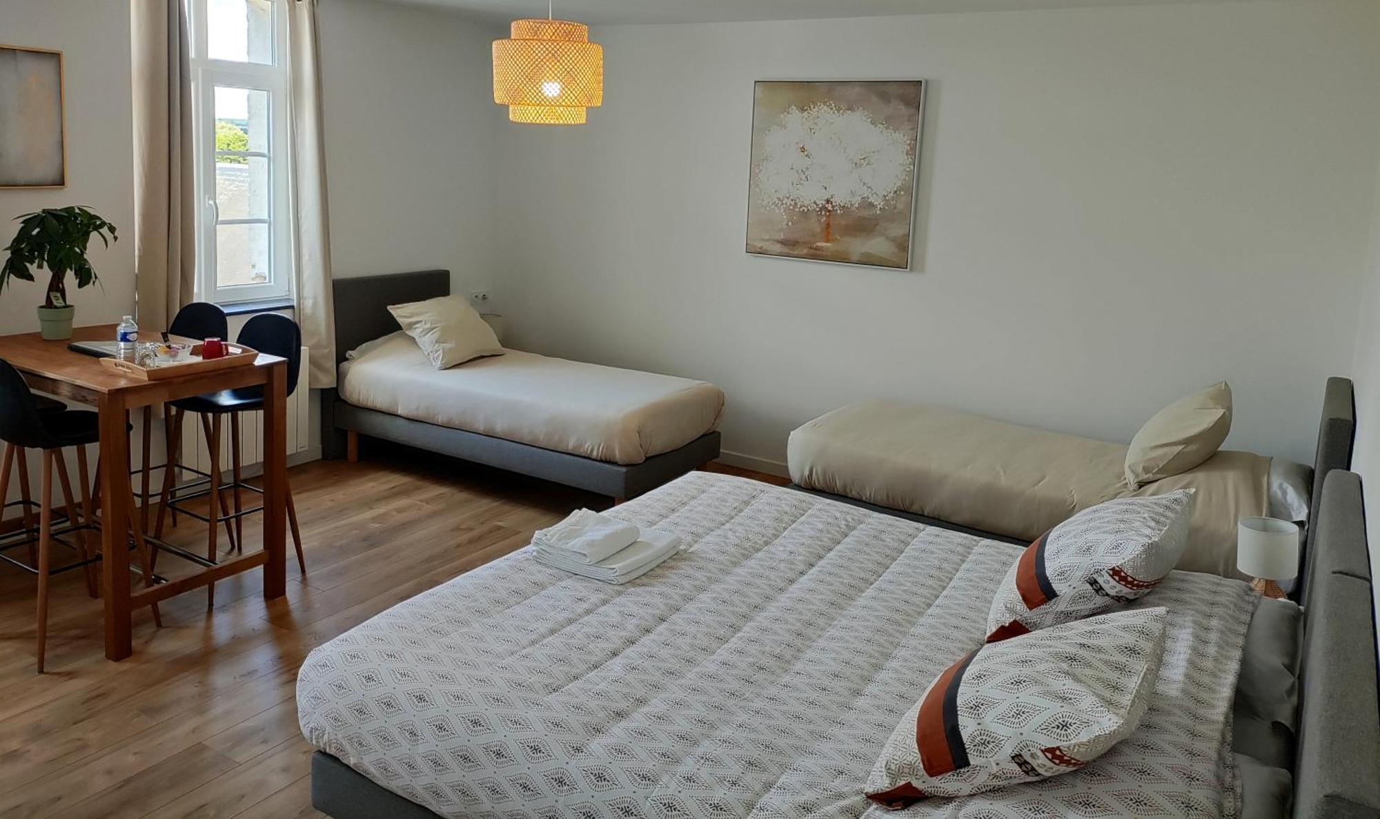 Le Relais Napoleon Panzió Avesnes-sur-Helpe Kültér fotó